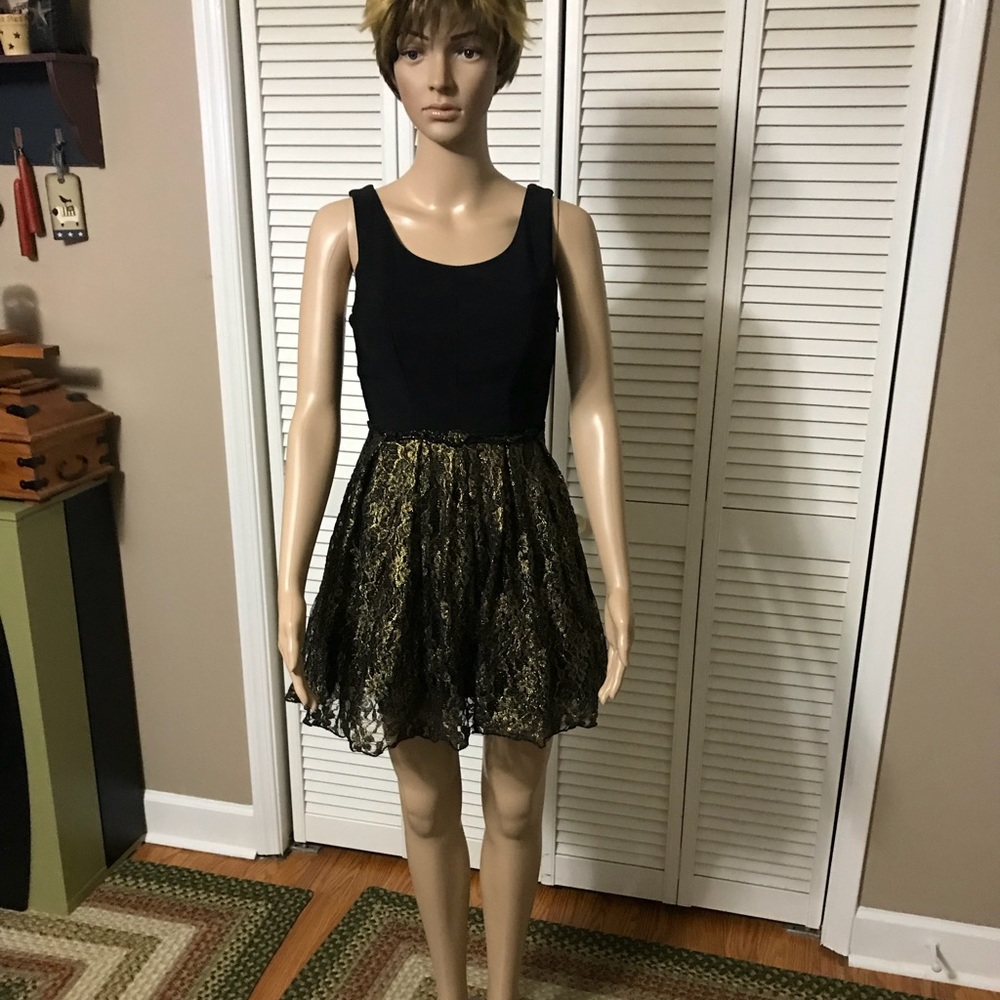 Emerald Sundae Dress SZ 3.